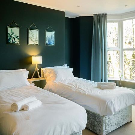 Luxurious Tranquil Four Bedroom Retreat In Buxton Buxton  Exterior photo